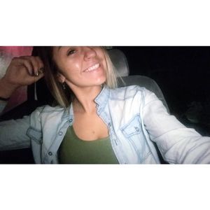 Meet your Posher, Jasmine